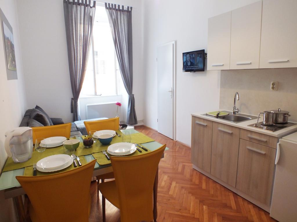 Apartman Draguć Pula Bagian luar foto