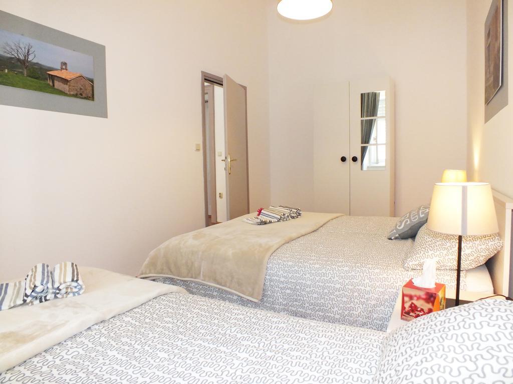 Apartman Draguć Pula Bagian luar foto